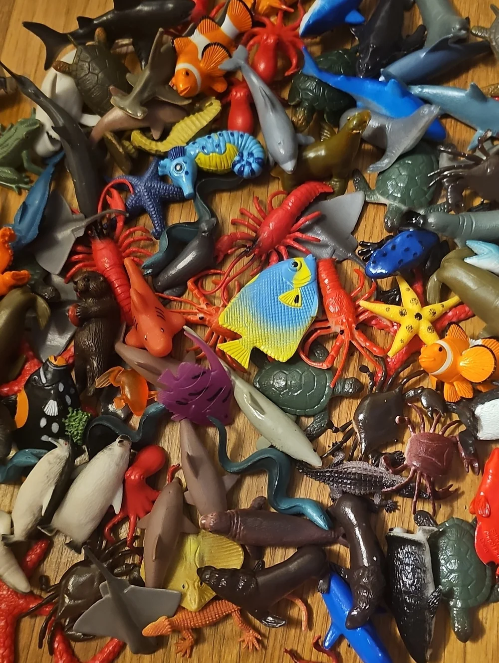 Lot of Qty 100 Realistic Plastic Mini SeaCreature Figure Bundle Bath Party Favor